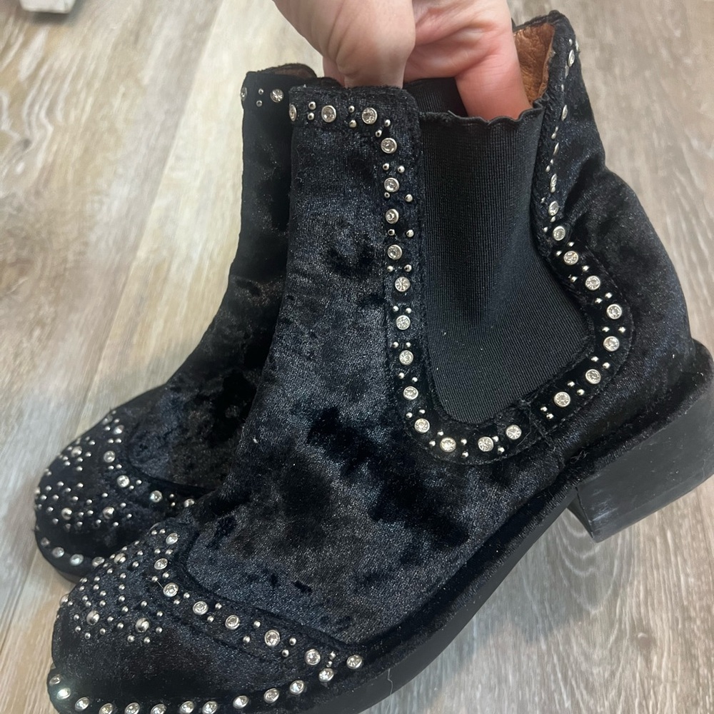 SUPER SALE 💥JEFFREY CAMPBELL RUNWAY Black Studded Ankle Boots